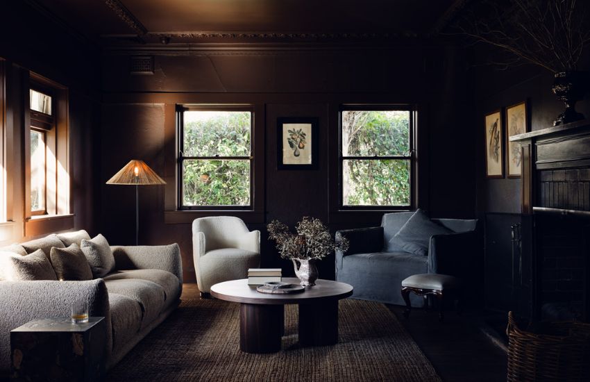 breakfast cafes in ethos restaurant