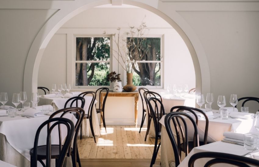 Ethos restaurant located in Links House